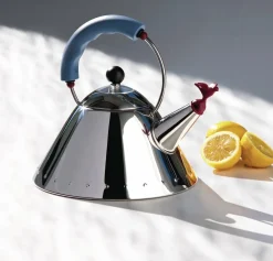 Alessi Vesipannu viheltävä musta