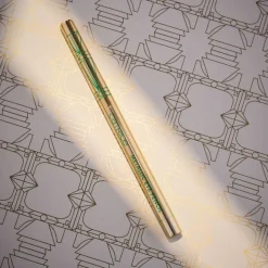 Catrice silmänrajauskynä Festive Treasures Metallic Eye Penc