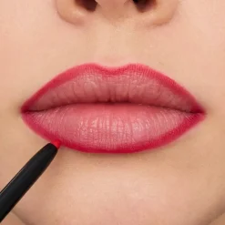 Essence huultenrajauskynä 8h Matte Comfort Lipliner 07 93844