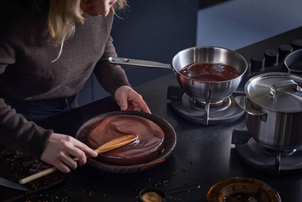 Fiskars All Steel kastikekasari 2 L/20 cm