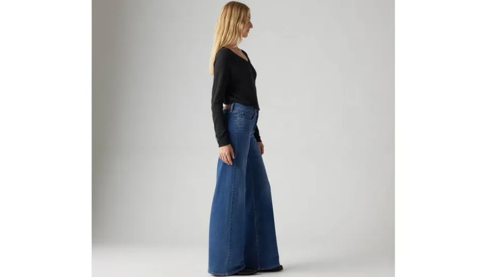 Levi's farkut 318 Shaping Wide Leg Clever Girl