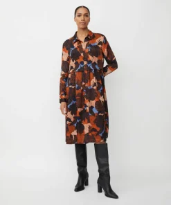 Masai mekko MaNollira