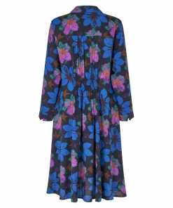 Masai mekko Nancee
