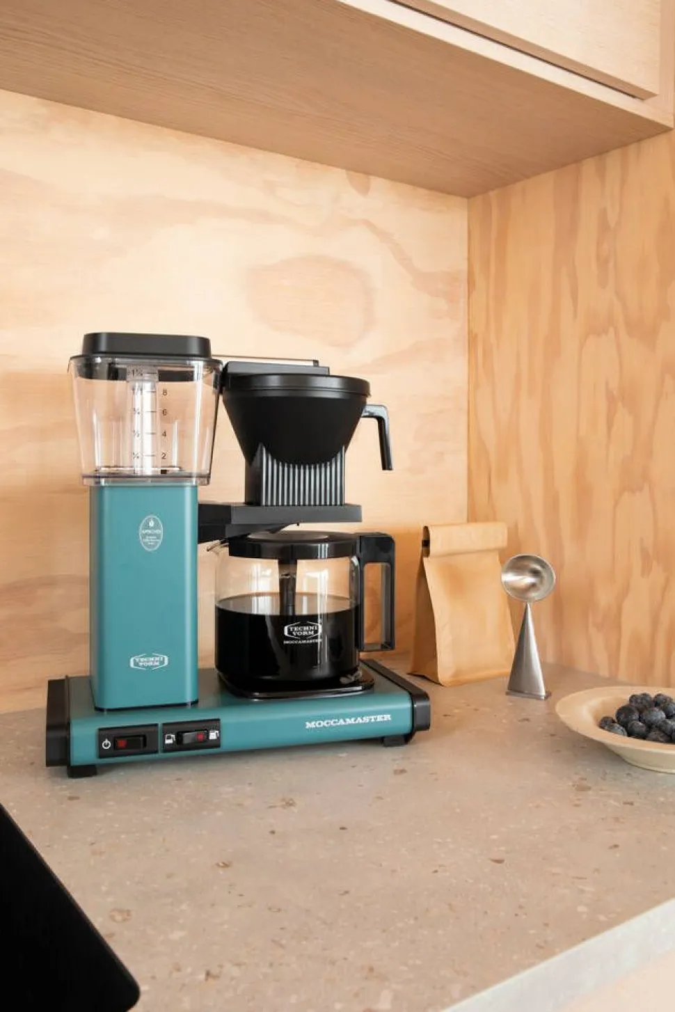 Moccamaster kahvinkeitin Optio The color of the year
