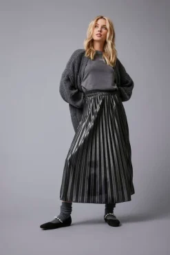 Only hame Onllyon Pleated