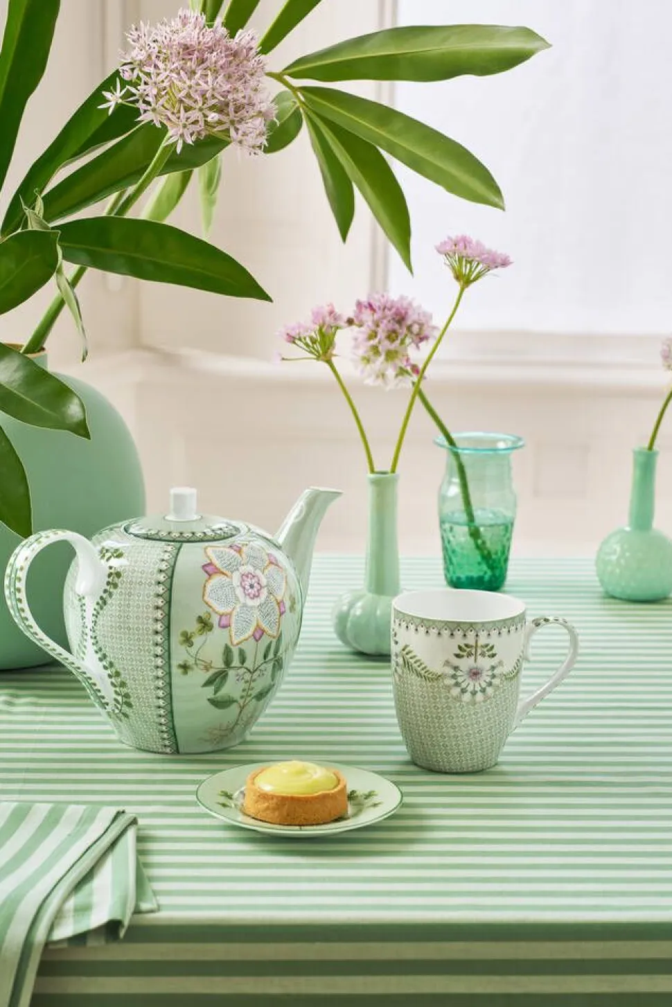 Pip Studio muki Lily&Lotus Tiles 350 ml Light Green