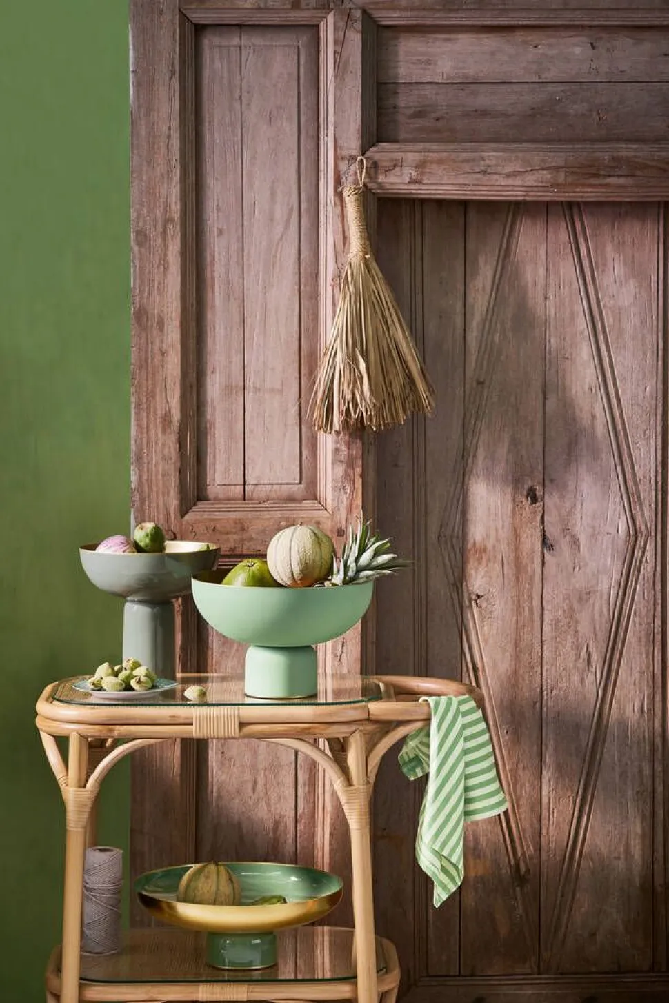 Pip Studio tarjotin korkea Metal Matt 30x20 cm Bright Green