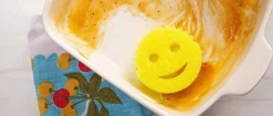 Scrub Daddy puhdistussieni