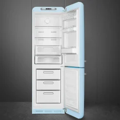 Smeg retrojääkaappipakastin FAB32RPB5 pastellinsininen, oikea