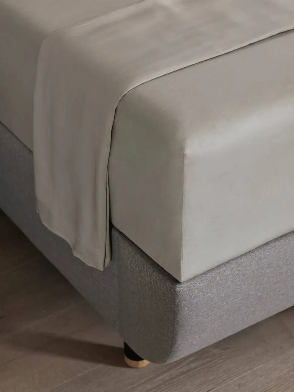 TEMPUR 90x200x30 cm muotoonommeltu lakana Silky Bamboo