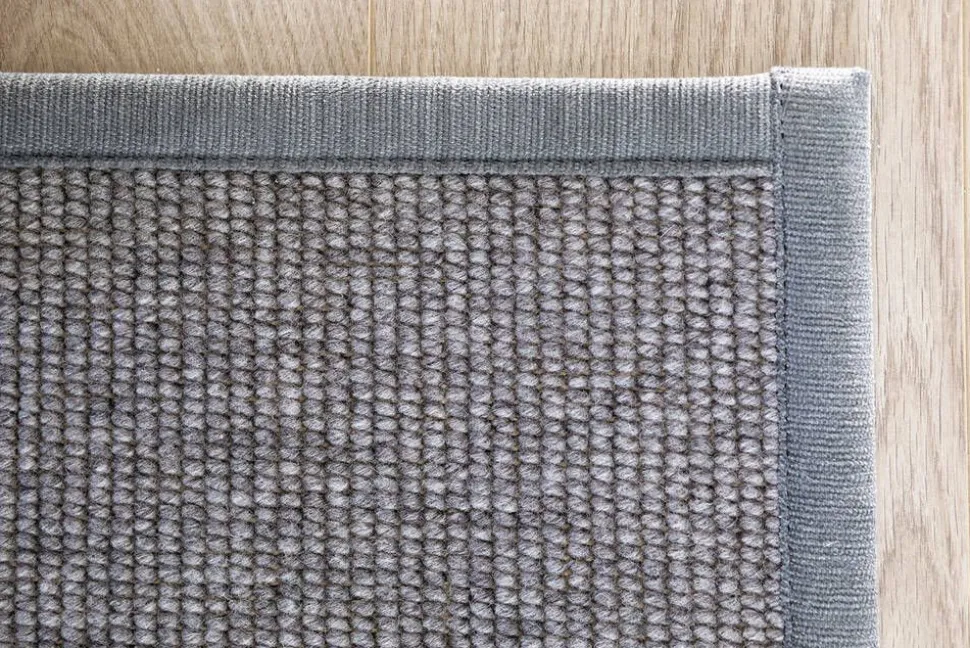 VM-Carpet Esmeralda 77 harmaa, 133*200 cm, kantti 077 B
