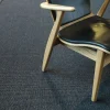 VM-Carpet Esmeralda 79 musta, 80*150 cm, kantti 020 B