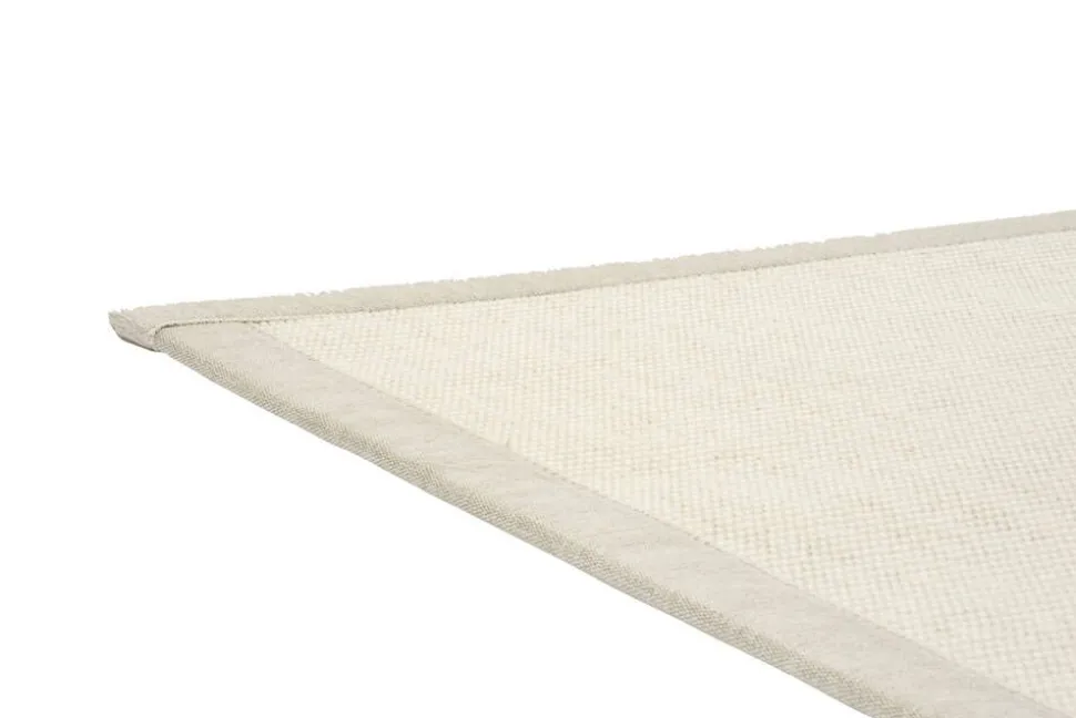 VM-Carpet Esmeralda 71 valkoinen, 160*230 cm, kantti 009 B
